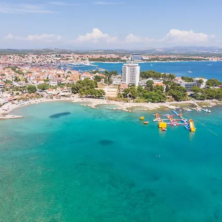 Πανσιόν Summer Chill